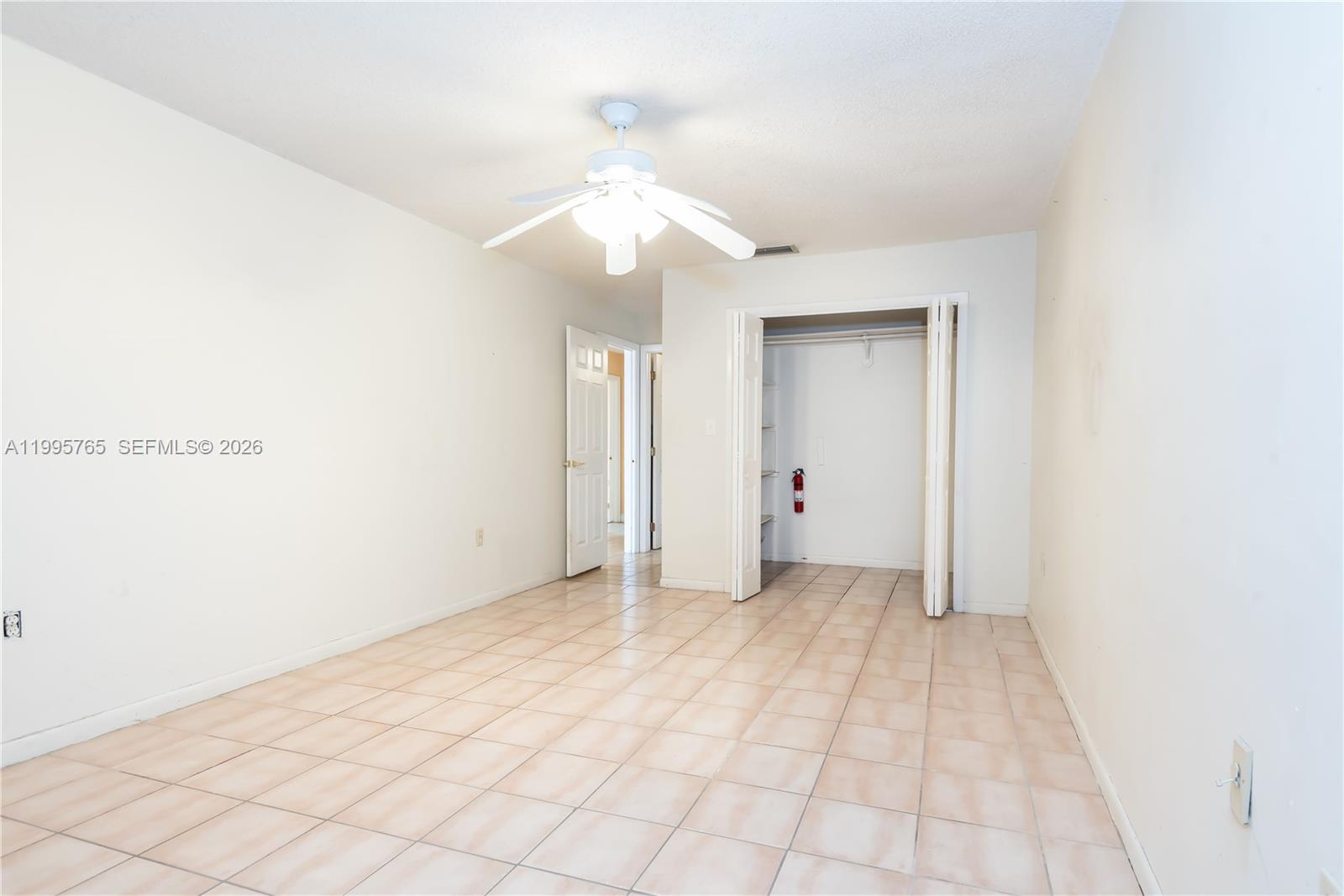 450 Southwest 92nd Avenue, Unit 1 Miami, FL 33174 - Photo 14 of 28