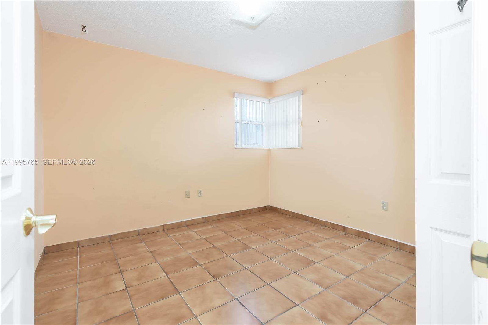 450 Southwest 92nd Avenue, Unit 1 Miami, FL 33174 - Photo 22 of 28
