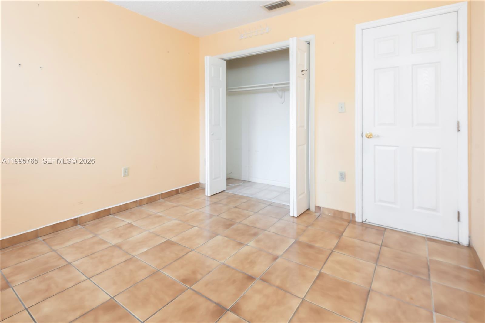 450 Southwest 92nd Avenue, Unit 1 Miami, FL 33174 - Photo 23 of 28