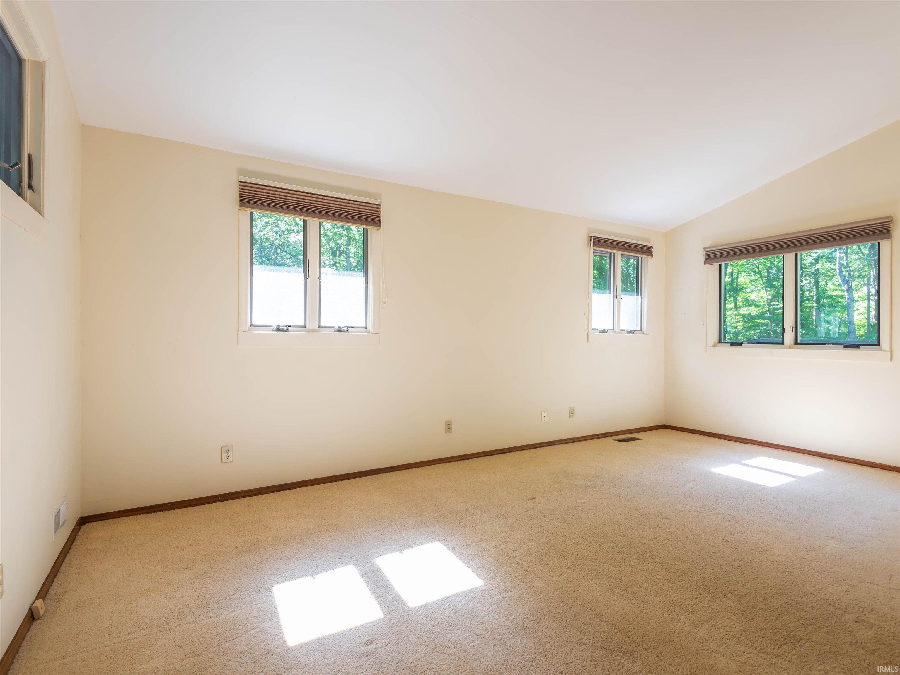 5975 South Handy Road Bloomington, IN 47401 - Photo 22 of 36