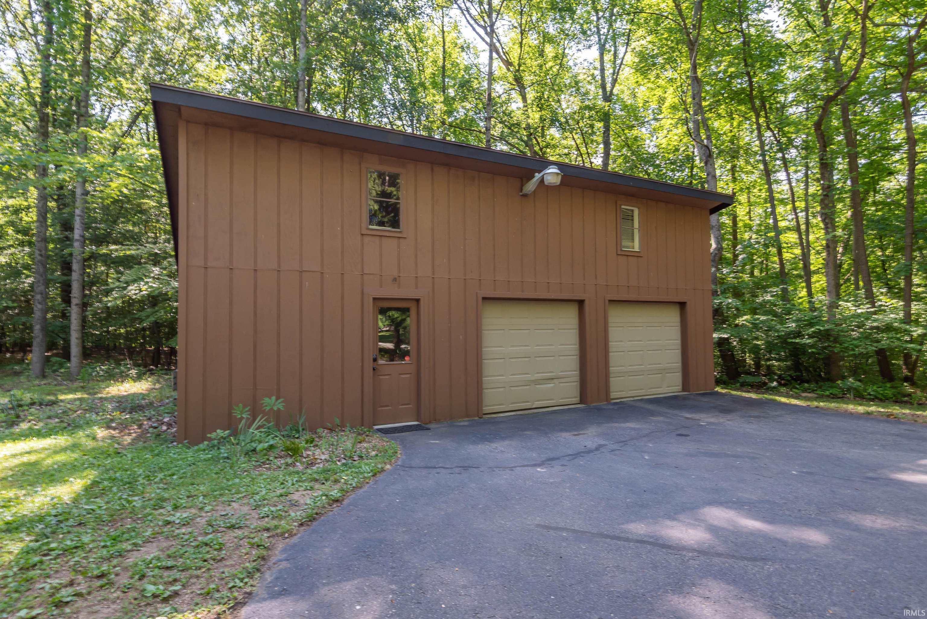 5975 South Handy Road Bloomington, IN 47401 - Photo 29 of 36