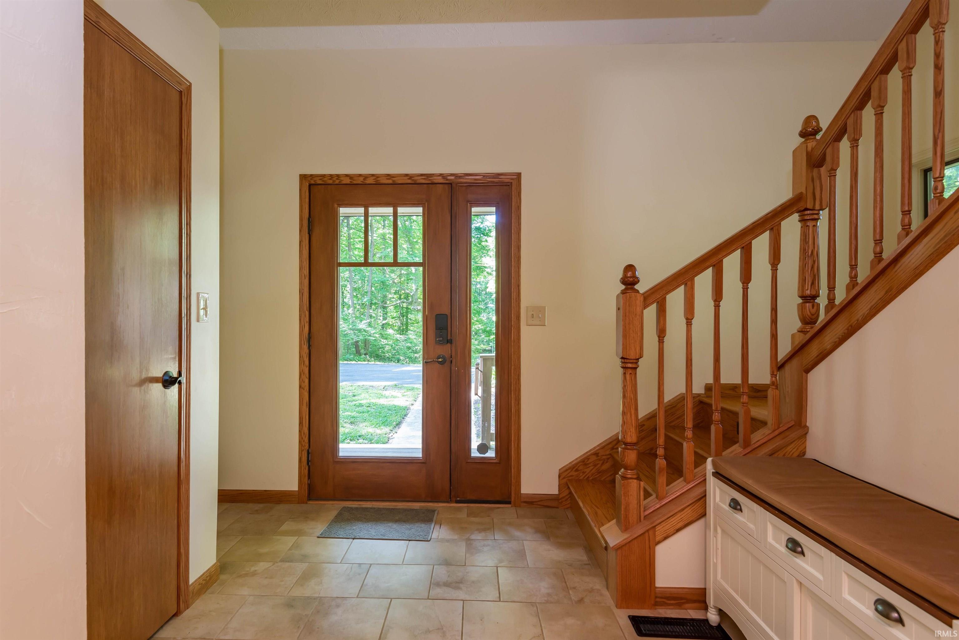 5975 South Handy Road Bloomington, IN 47401 - Photo 4 of 36