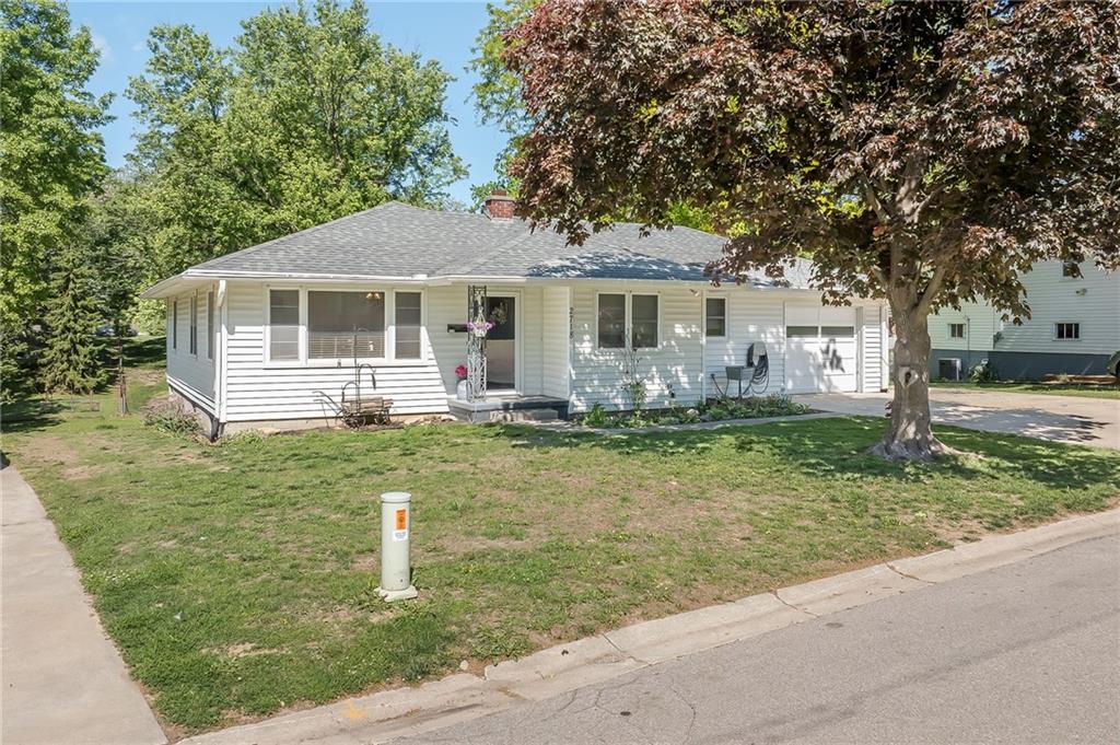 2718 SW Trail St. Joseph, MO 64506 - Photo 3 of 36