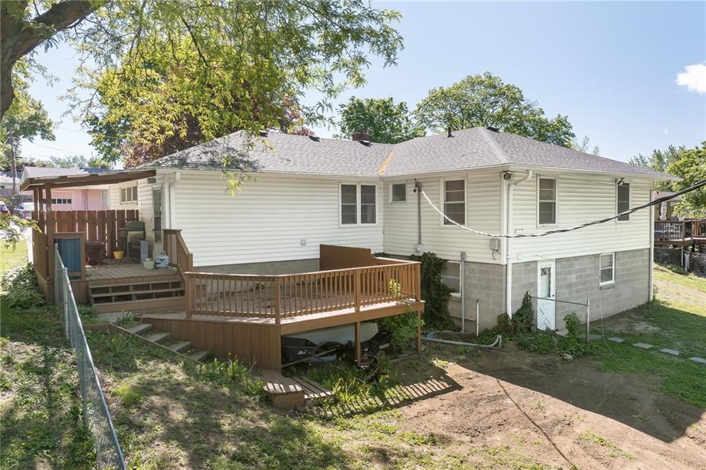 2718 SW Trail St. Joseph, MO 64506 - Photo 5 of 36