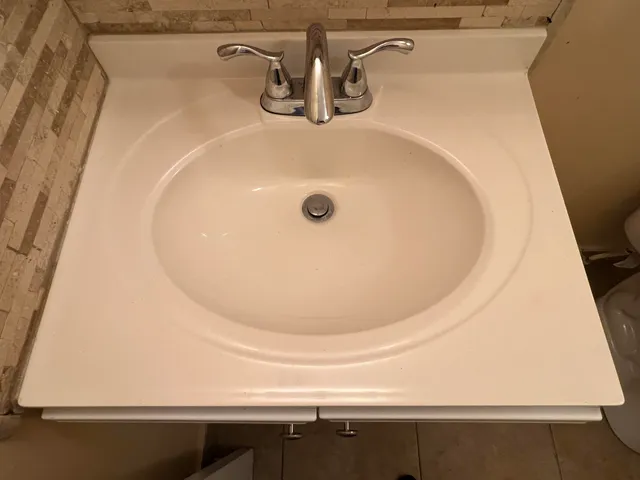 a close view of sink
