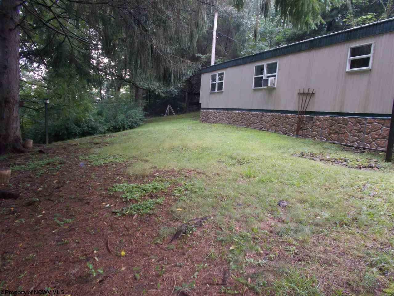 1861 Bunner Ridge Road Fairmont, WV 26554 - Photo 6 of 15 Gallery Image 6
