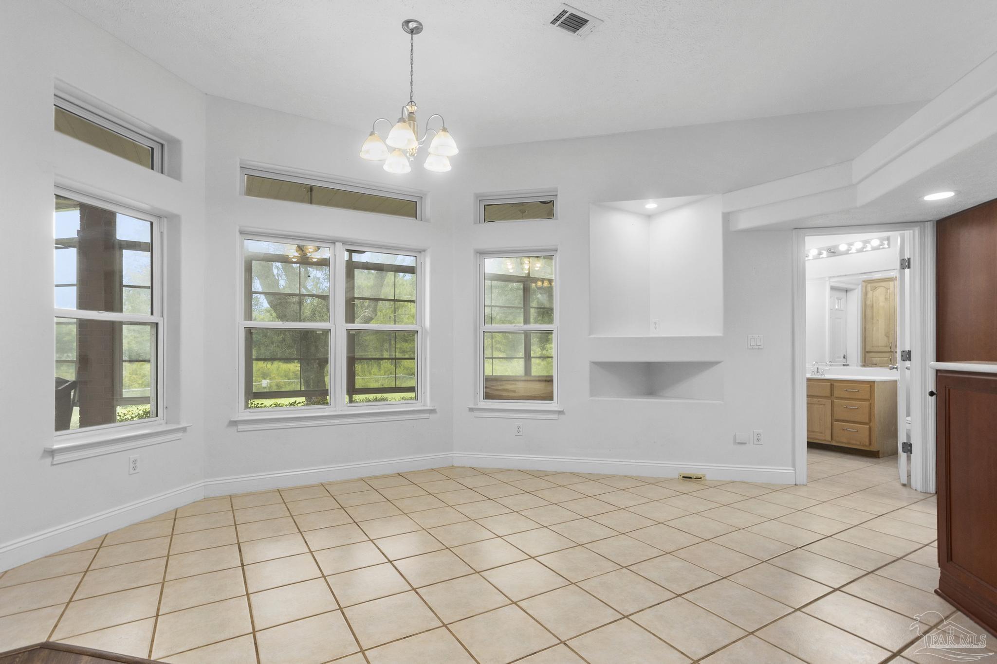 5908 Hurst Hammock Road Pensacola, FL 32526 - Photo 11 of 46