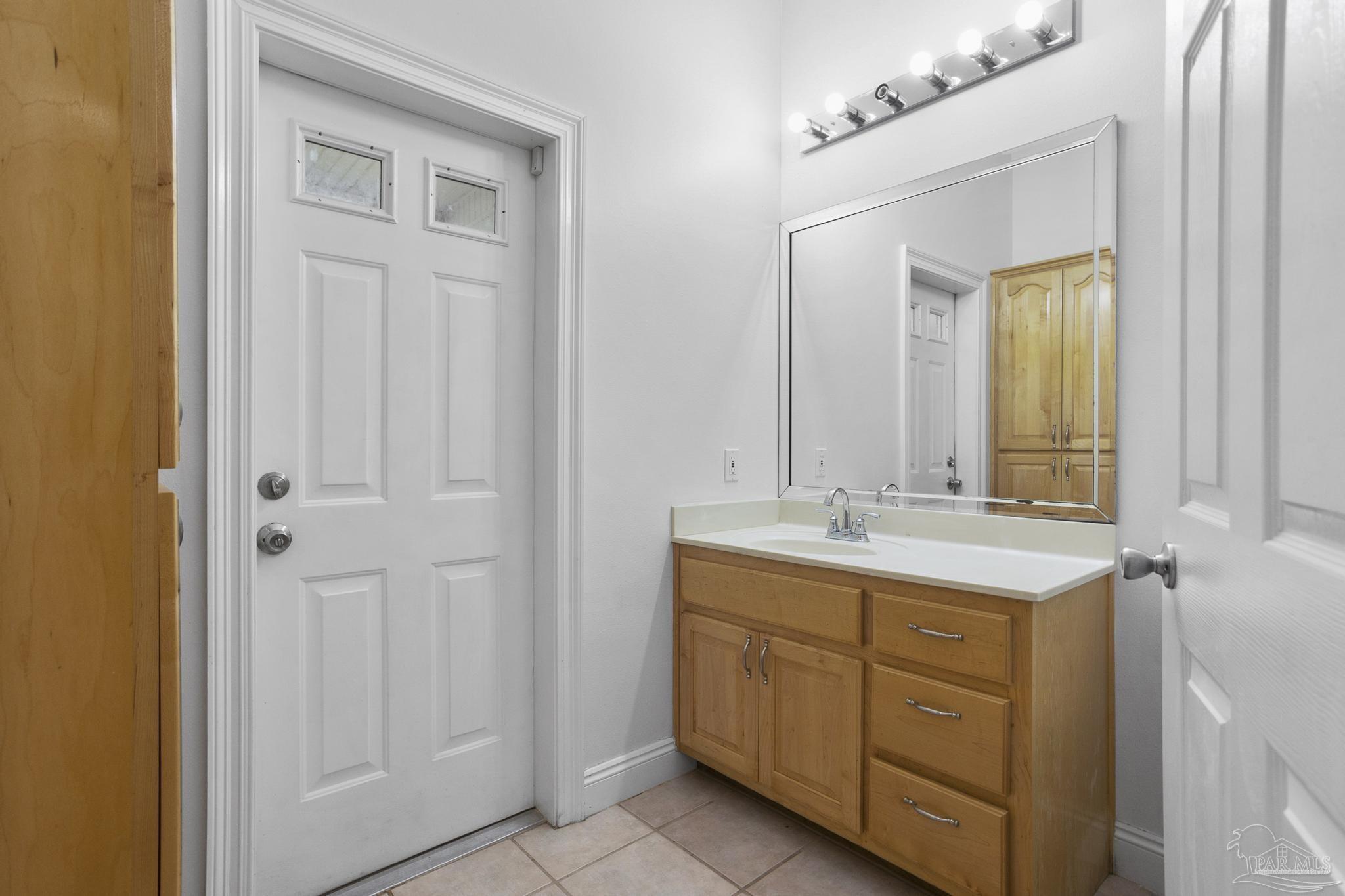 5908 Hurst Hammock Road Pensacola, FL 32526 - Photo 18 of 46