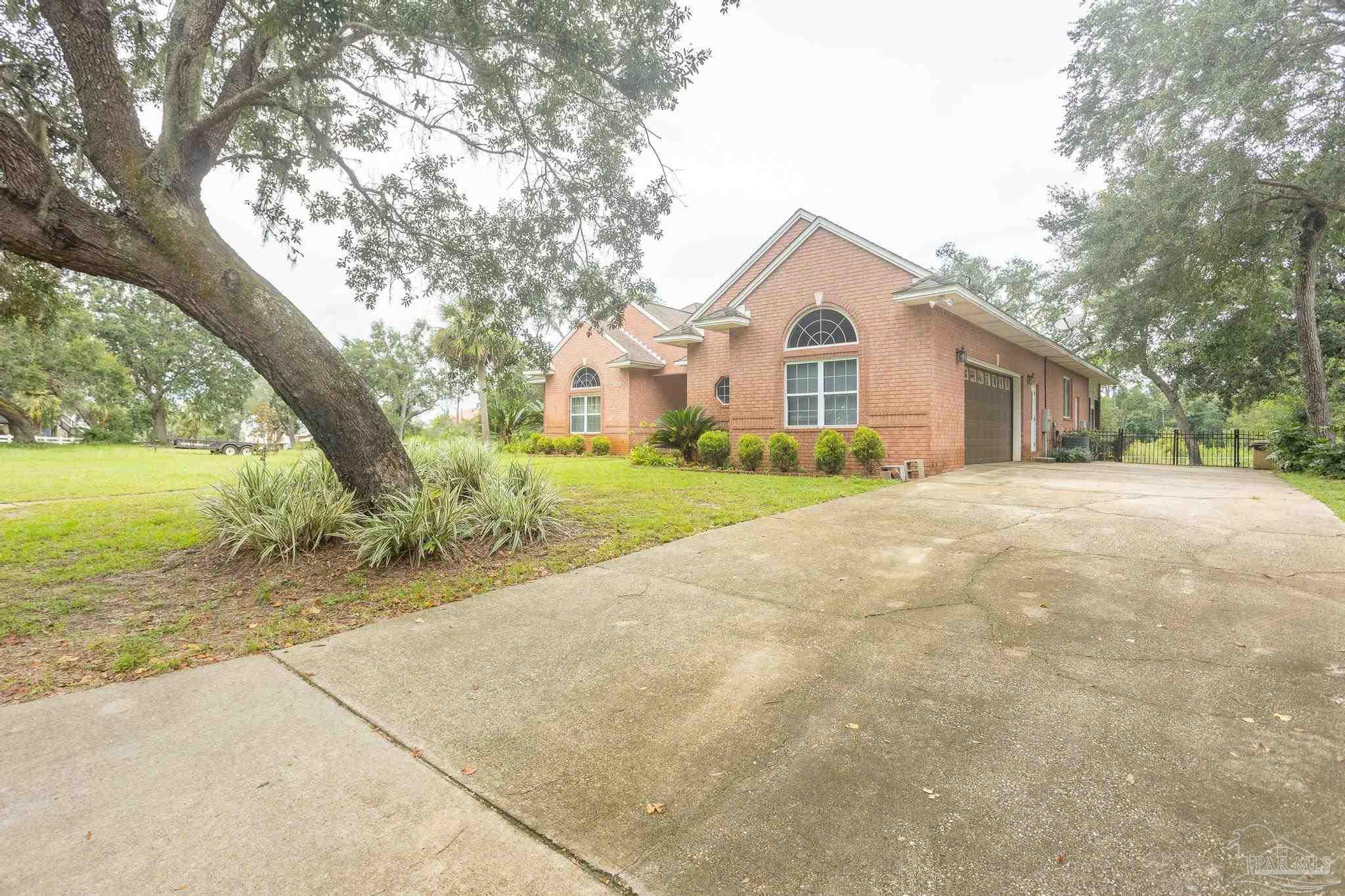 5908 Hurst Hammock Road Pensacola, FL 32526 - Photo 35 of 46