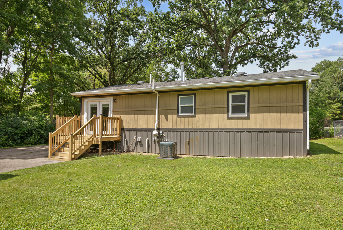 38207 North 3rd Avenue Spring Grove, IL 60081 - Photo 19 of 22