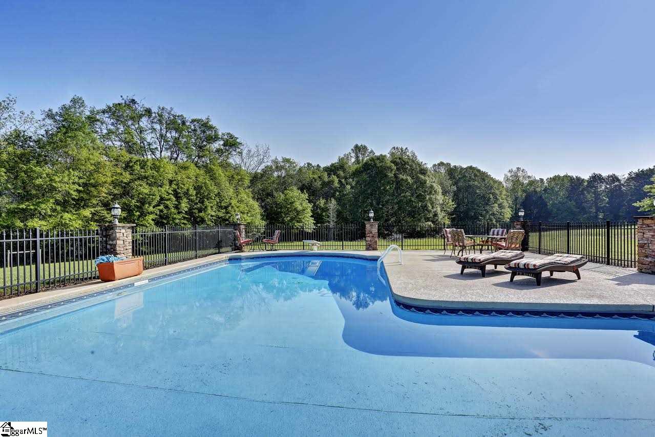 310 Shackleburg Road Anderson, SC 29621 - Photo 17 of 25