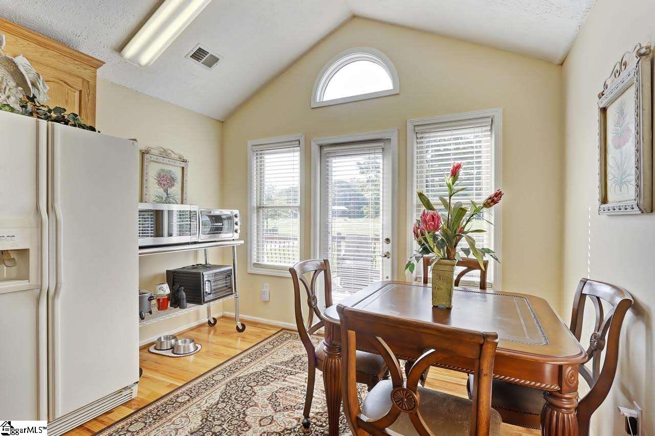 310 Shackleburg Road Anderson, SC 29621 - Photo 4 of 25