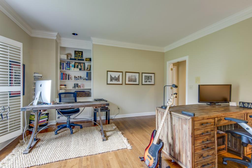 3600 Hobbs Road Nashville, TN 37215 - Photo 14 of 29 a workspace with furniture and a wooden floor