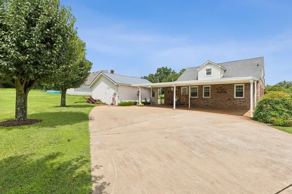 $368,000 | 326 Ballentine Street, Pulaski, TN 38478