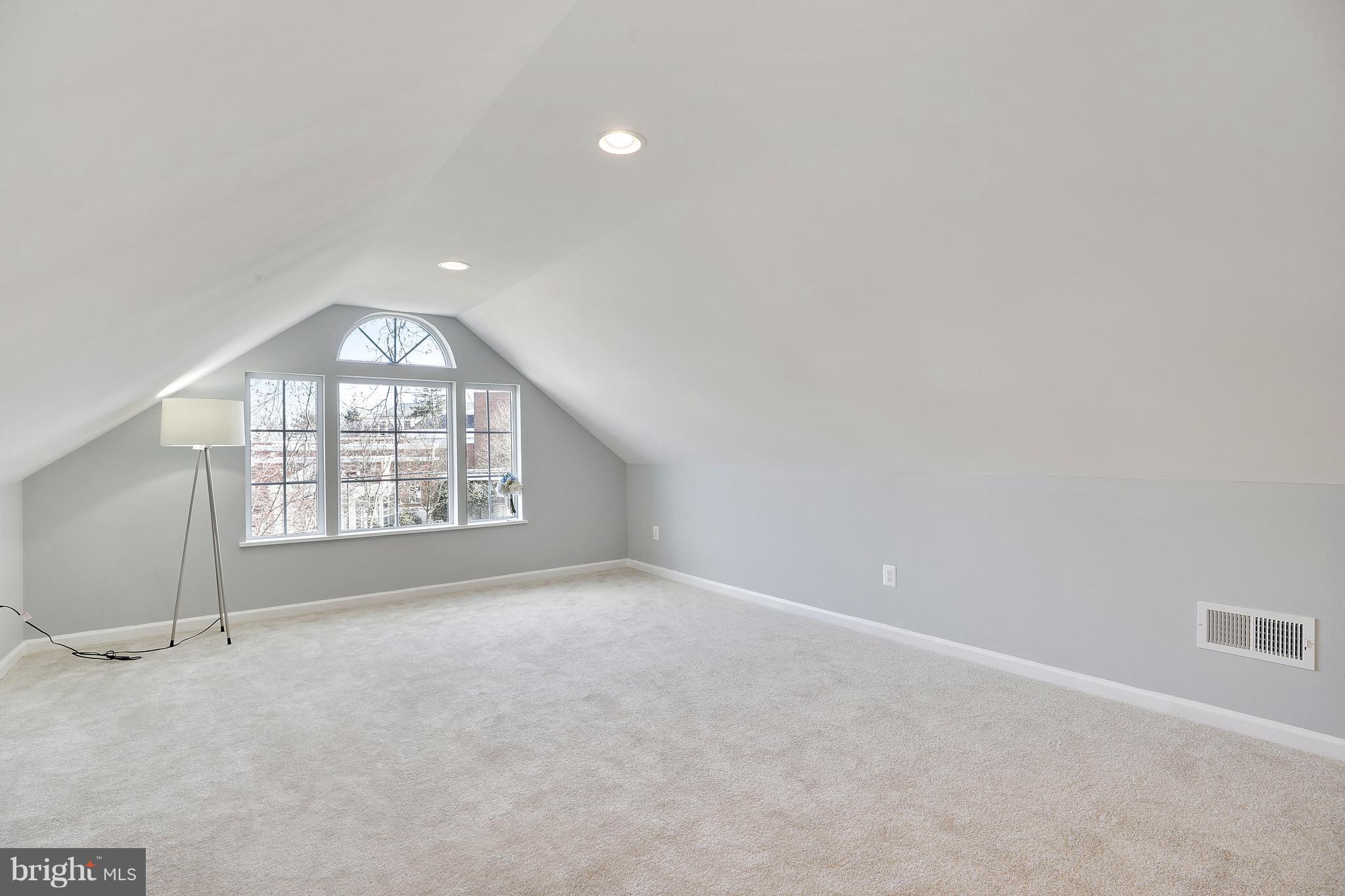 505 Schuyler Road Silver Spring, MD 20910 - Photo 21 of 26 Family Room