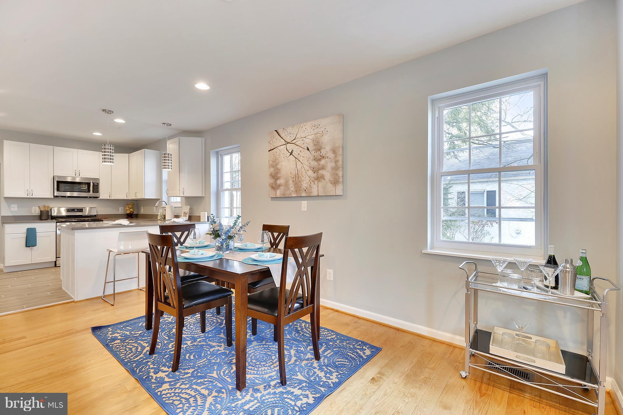 505 Schuyler Road Silver Spring, MD 20910 - Photo 4 of 26 Interior (General)