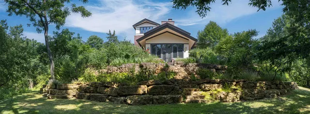 $1,190,000 | 49 High Ridge Run, Galena, IL 61036