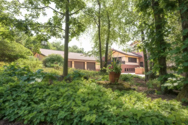 $1,190,000 | 49 High Ridge Run, Galena, IL 61036