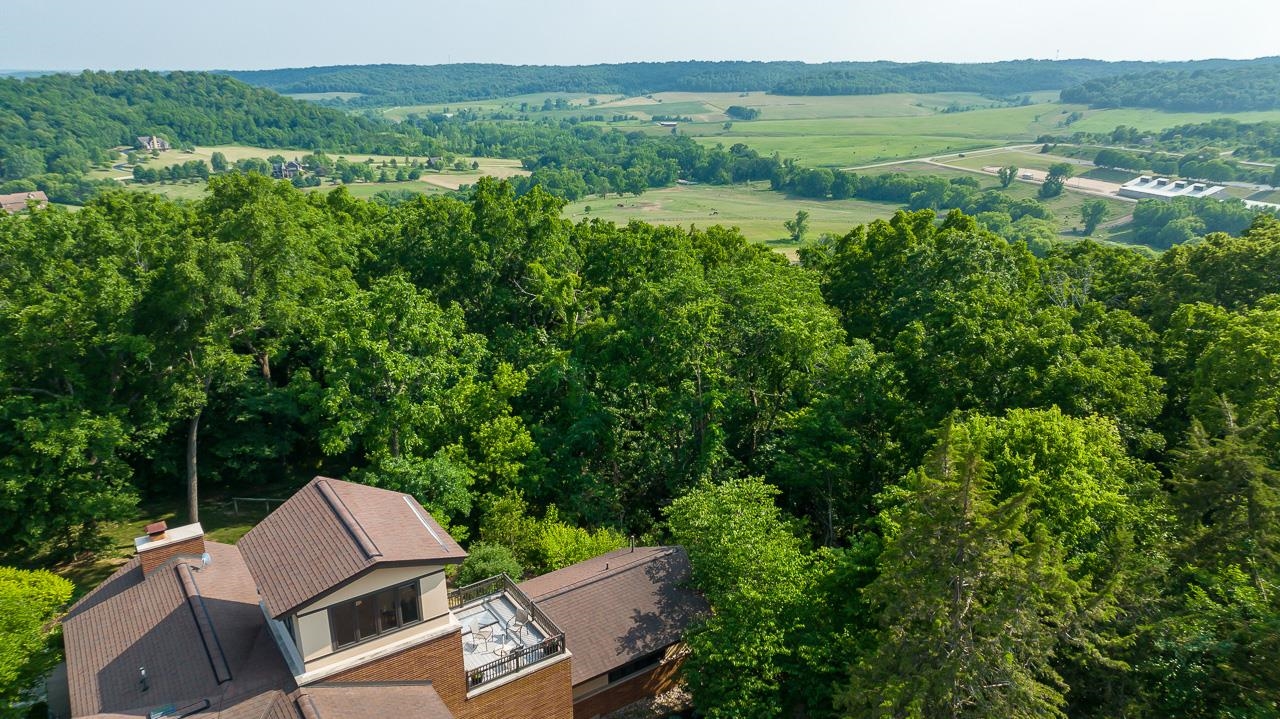 49 High Ridge Run Galena, IL 61036 - Photo 71 of 81 an aerial view of house with yard