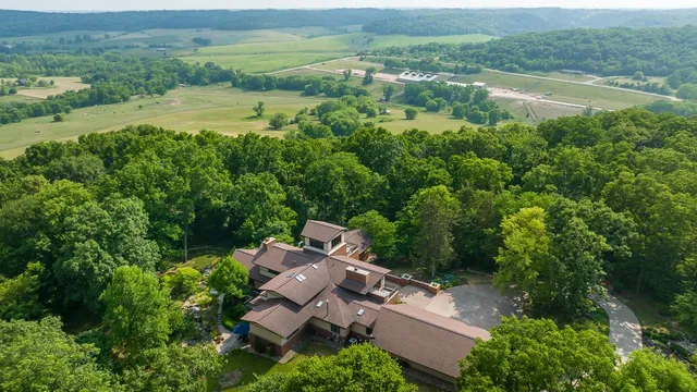 $1,190,000 | 49 High Ridge Run, Galena, IL 61036