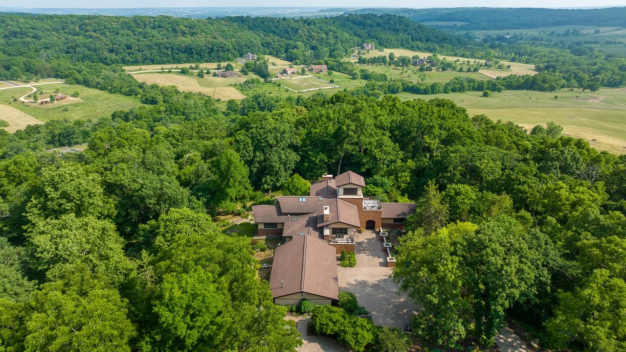 49 High Ridge Run Galena, IL 61036 - Photo 8 of 81 an aerial view of a house with outdoor space and street view