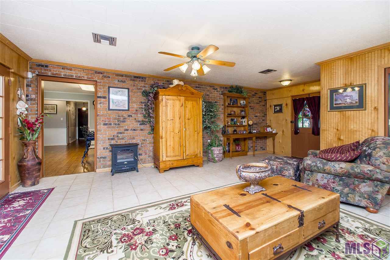7072 Wayne Floyd Road Gonzales, LA 70737 - Photo 5 of 20 Gallery Image 5