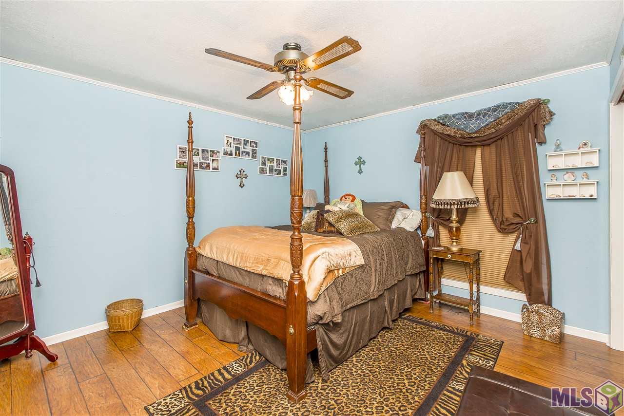 7072 Wayne Floyd Road Gonzales, LA 70737 - Photo 9 of 20 Gallery Image 9