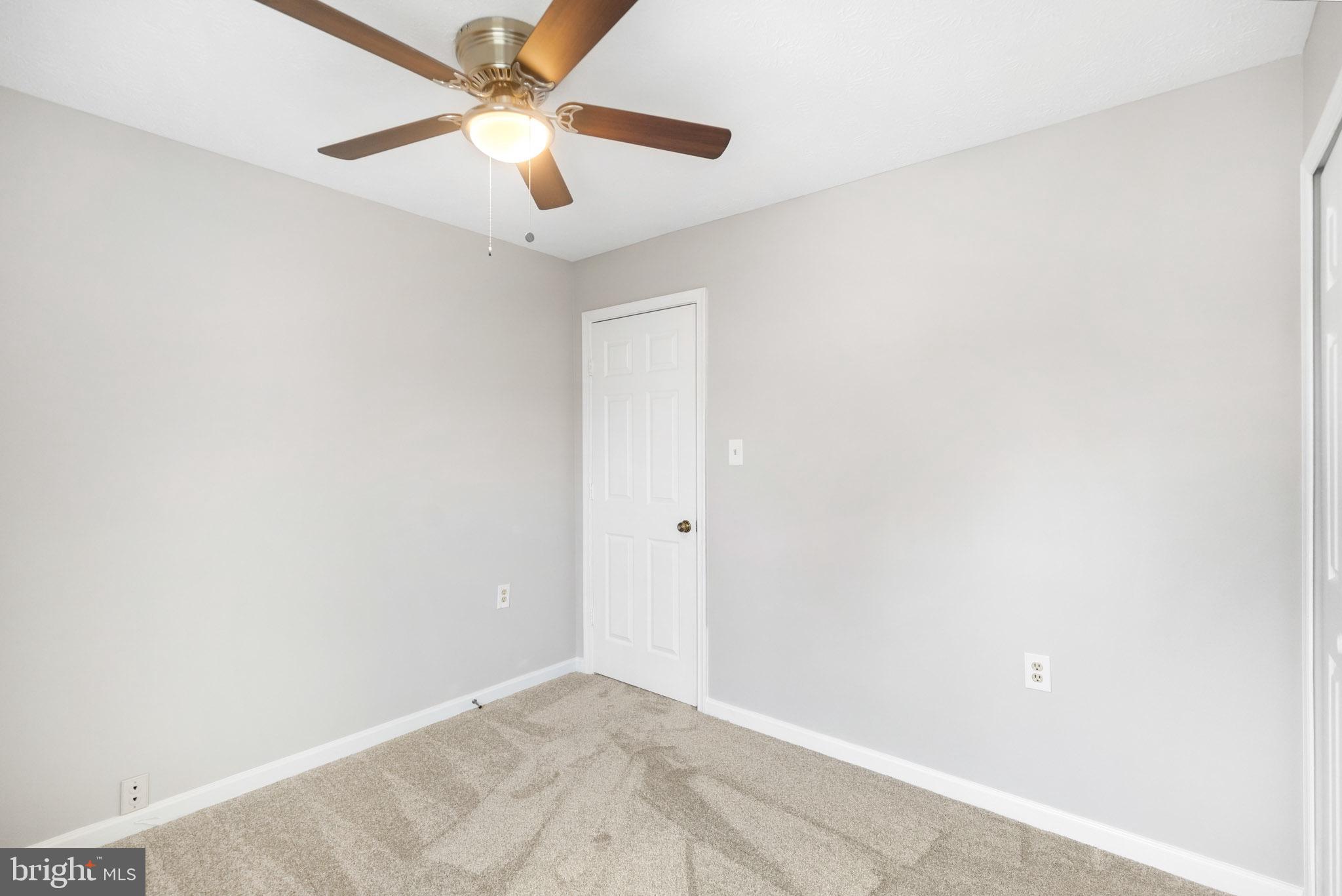 10490 Labrador Loop Manassas, VA 20112 - Photo 31 of 40 Gallery Image 31