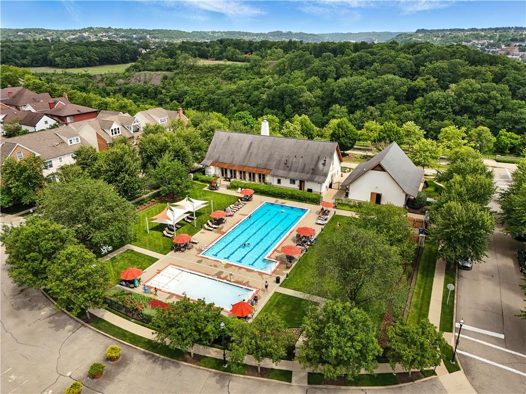 1690 Shelburne Lane Pittsburgh, PA 15217 - Photo 49 of 50 an aerial view of a house