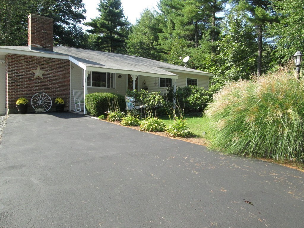 12 Barker Hill Road Townsend, MA 01469 - Photo 1 of 16
