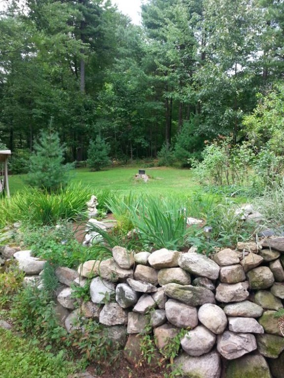 12 Barker Hill Road Townsend, MA 01469 - Photo 15 of 16