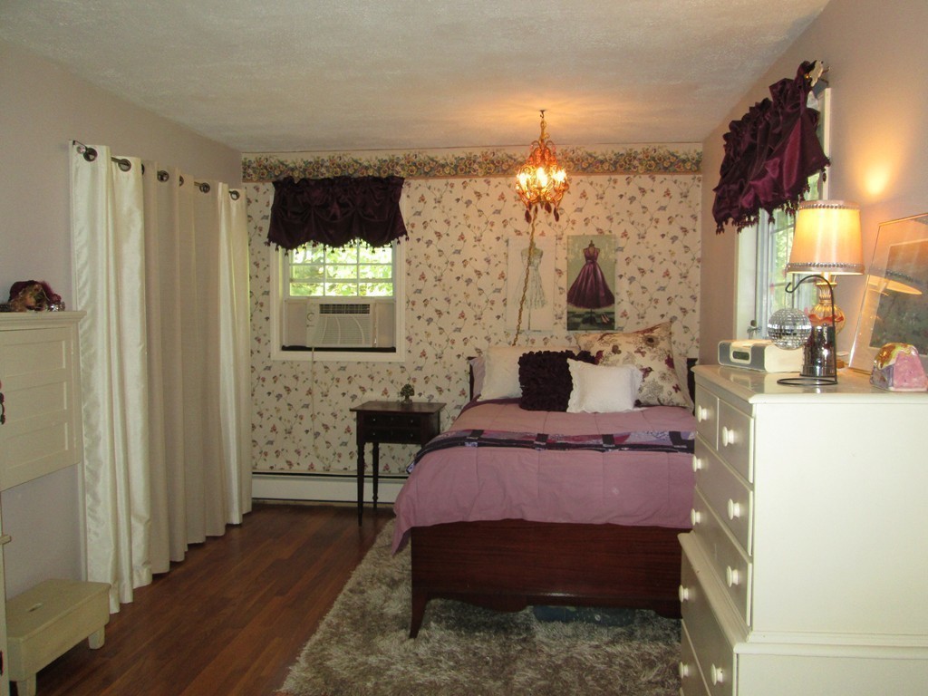 12 Barker Hill Road Townsend, MA 01469 - Photo 9 of 16