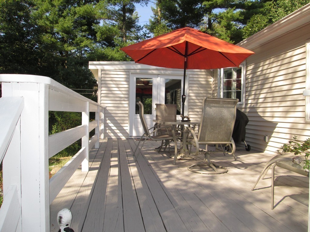 12 Barker Hill Road Townsend, MA 01469 - Photo 10 of 16