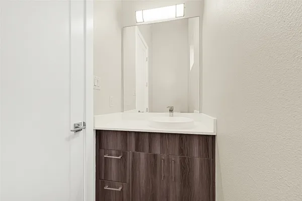$389,998 | 2317 Eagle Street, Houston, TX 77004
