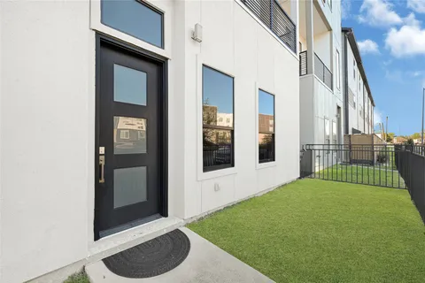 a view of outdoor space and porch