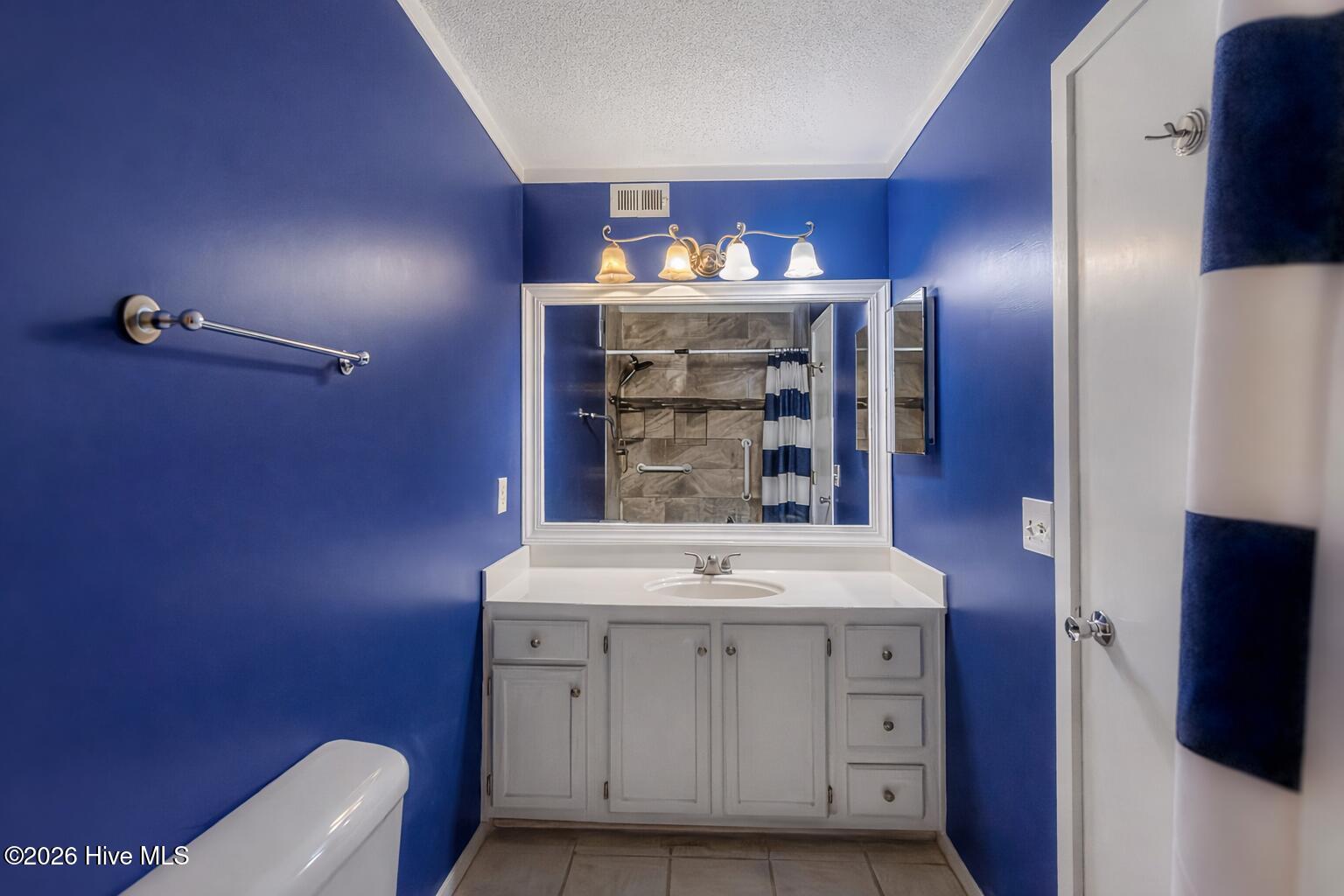 650 Salter Path Road, Unit 103 Pine Knoll Shores, NC 28512 - Photo 13 of 21 Master bath