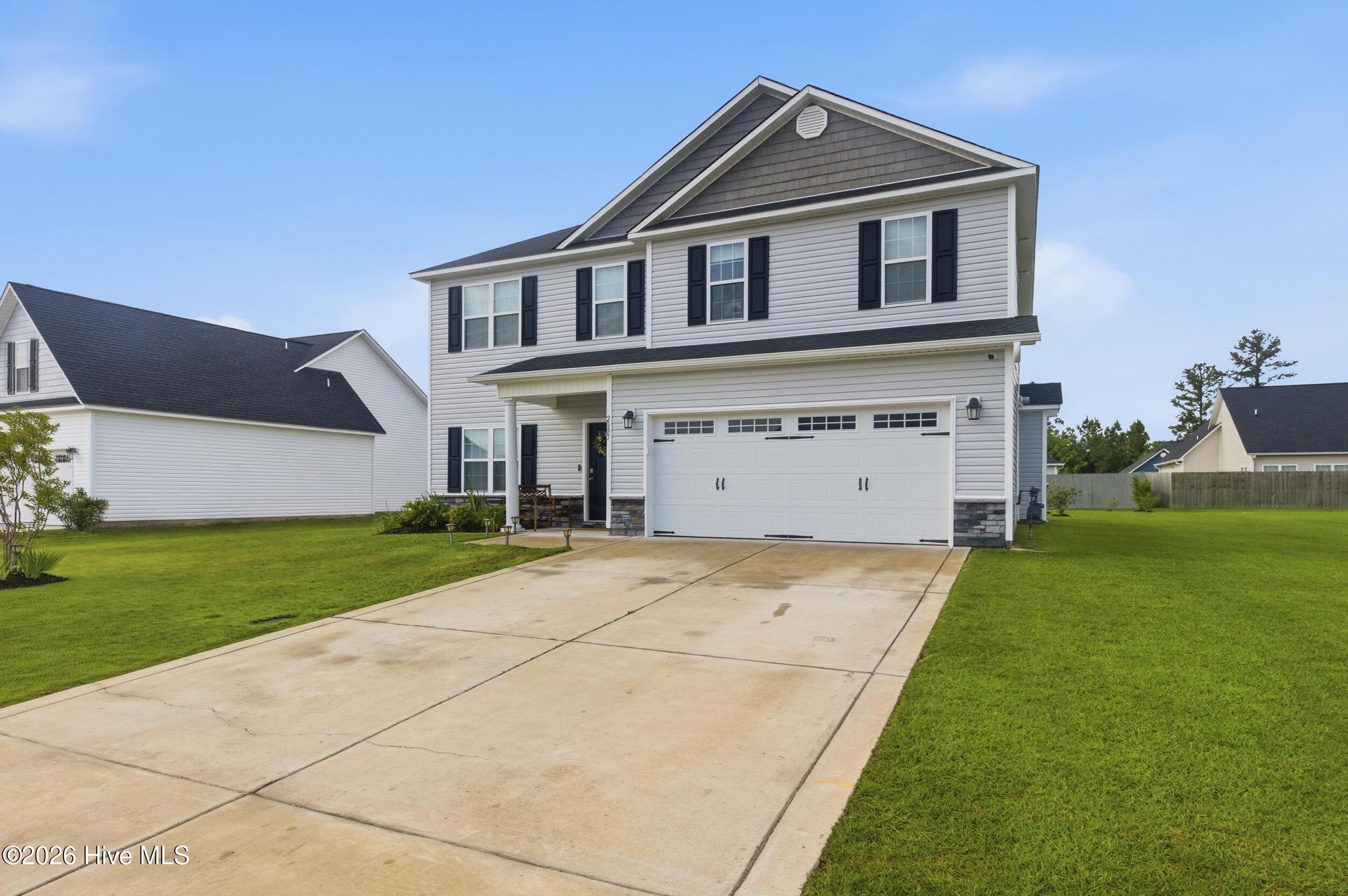 2007 Snapper Street New Bern, NC 28562 - Photo 3 of 32