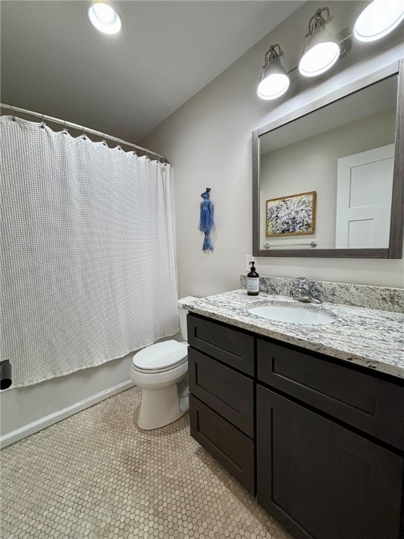 326 West 1st Street Corning, NY 14830 - Photo 18 of 35 Bathroom 1 w/deep soaker tub