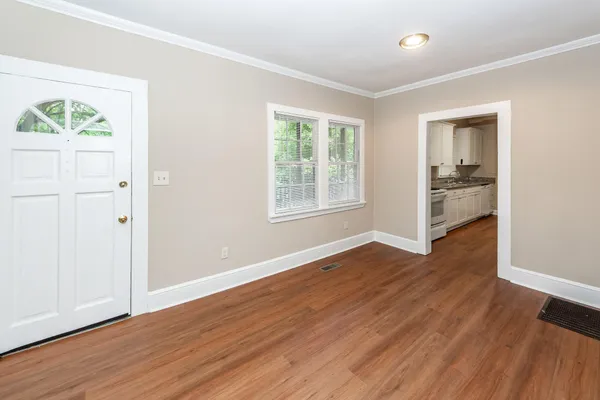 $2,450 | 1623 Juniper Street, Charleston, SC 29407
