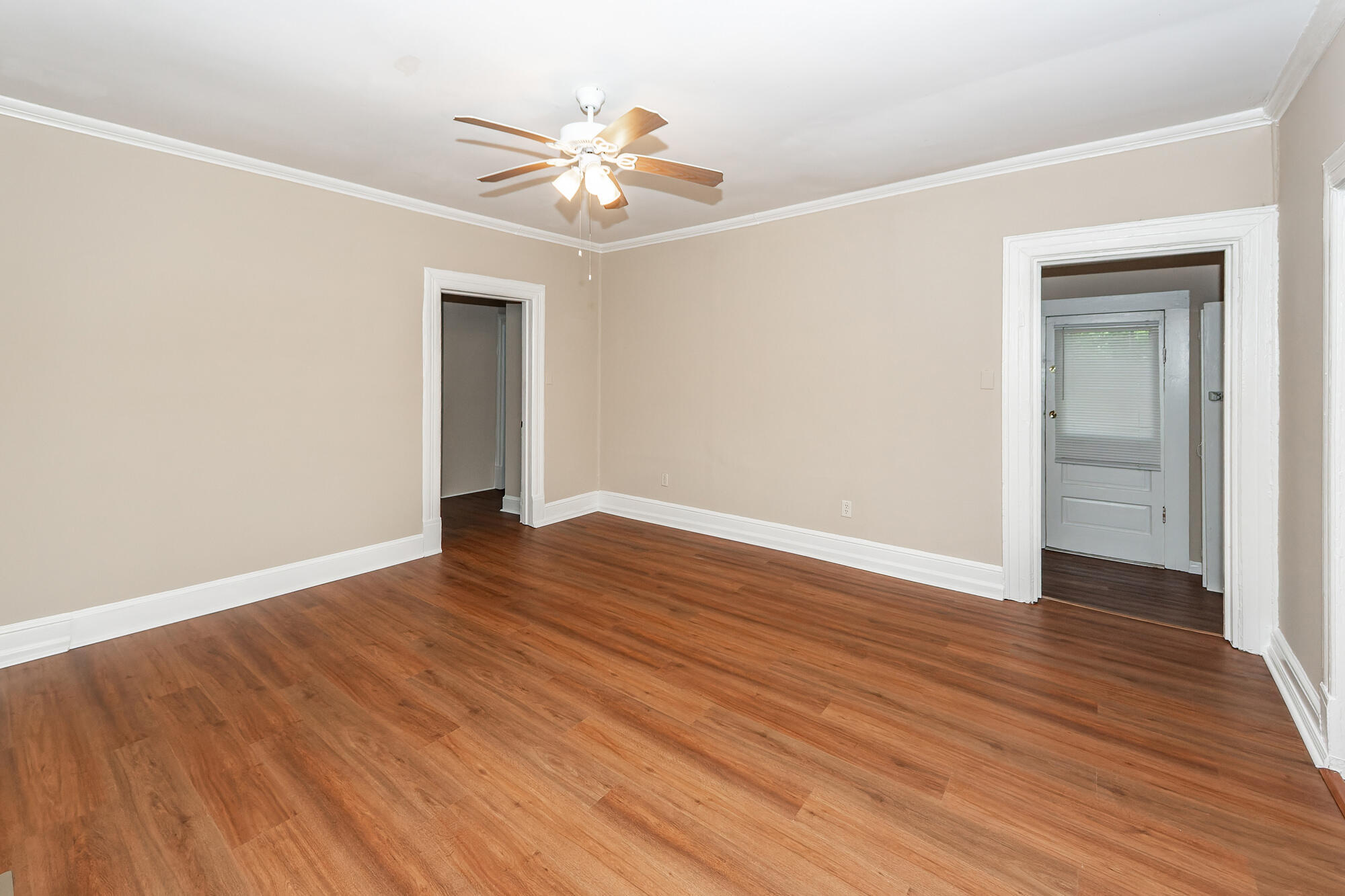 1623 Juniper Street Charleston, SC 29407 - Photo 6 of 33 06
