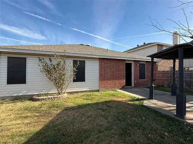 $1,950 | 9105 Delano Court, Fort Worth, TX 76244