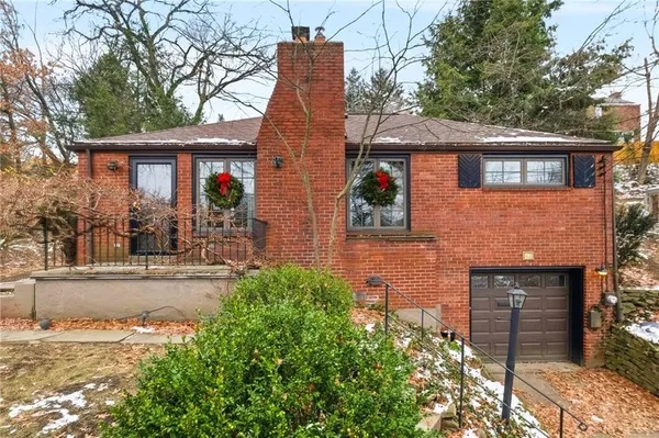 front view of house with a yard