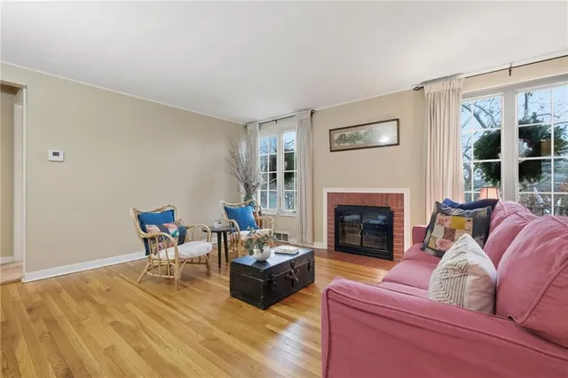 $185,000 | 408 Burlington Road, Pittsburgh, PA 15221