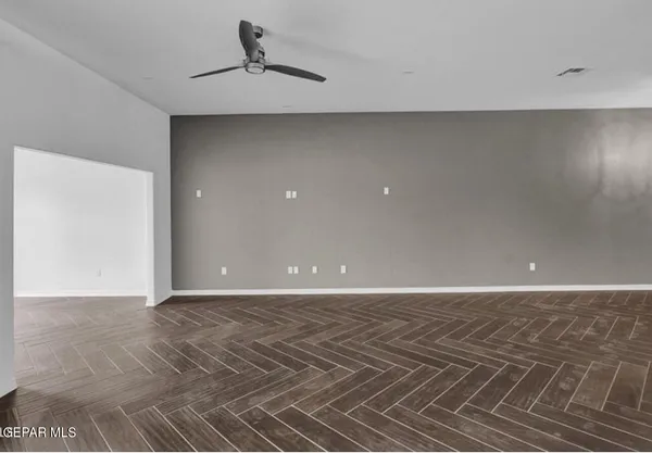 $629,950 | 6947 Levee Circle, El Paso, TX 79932