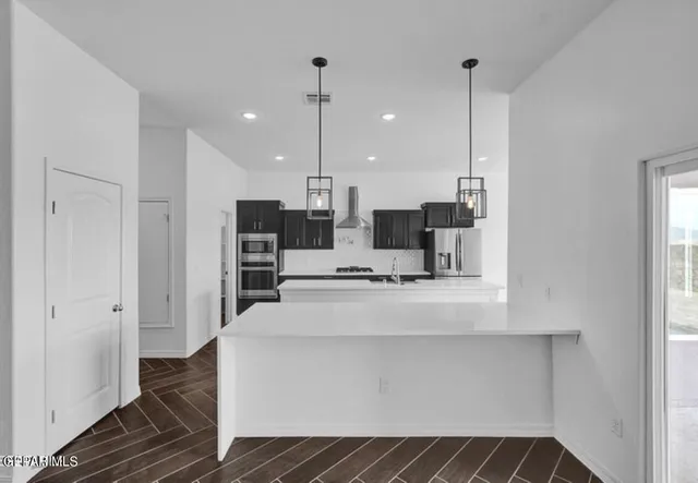 $579,950 | 6947 Levee Circle, El Paso, TX 79932