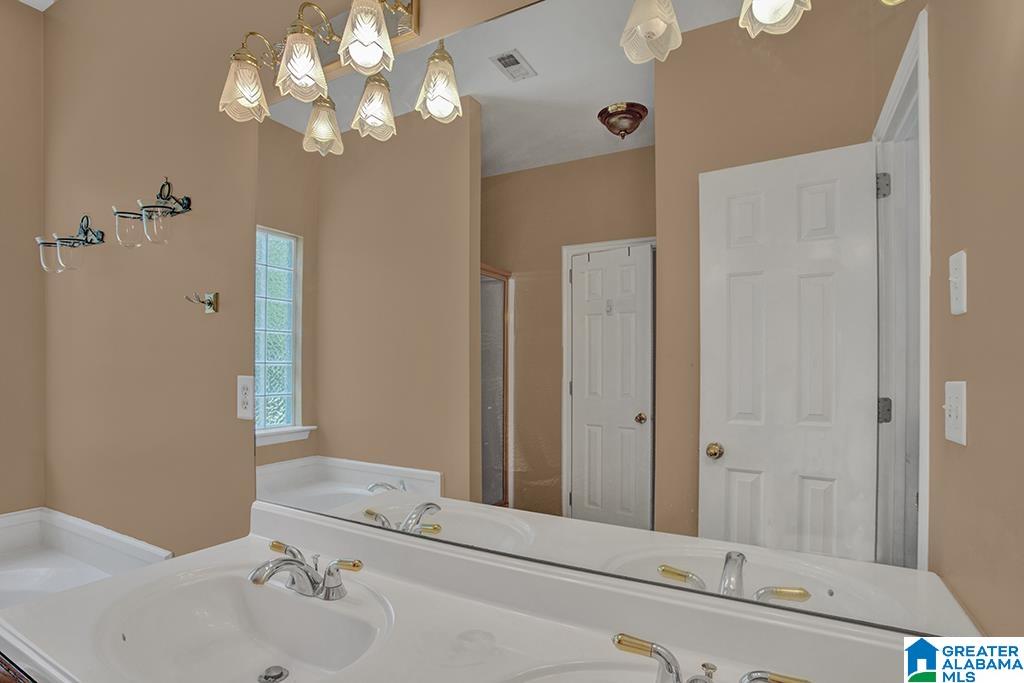 2006 Jackson Lane Helena, AL 35080 - Photo 9 of 31