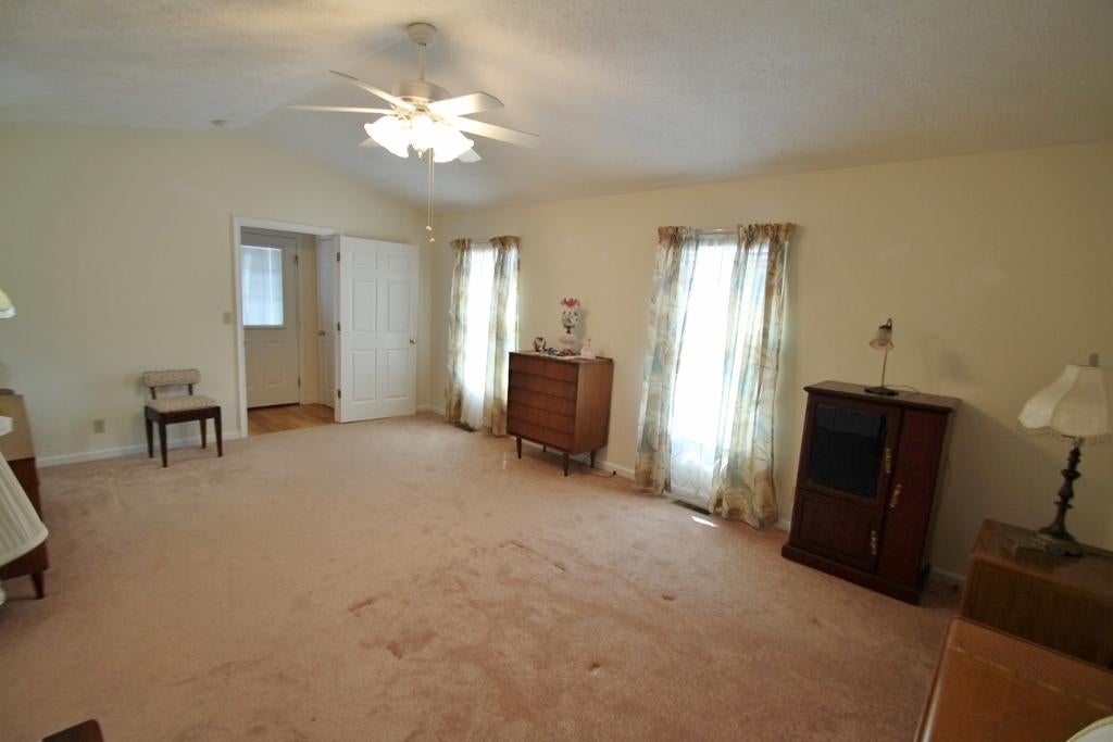 207 West Bailey Road Lewisburg, WV 24901 - Photo 33 of 40 Gallery Image 33