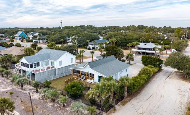 $1,400,000 | 2002 Palmetto Boulevard, Edisto Island, SC 29438