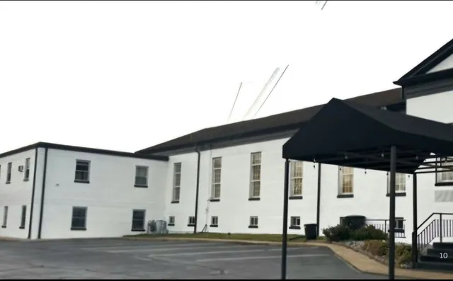 $10,000 | 1510 Memorial Boulevard, Murfreesboro, TN 37130