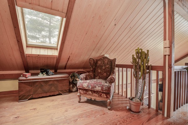 76 Bigelow Road Douglas, MA 01516 - Photo 11 of 23 Gallery Image 11